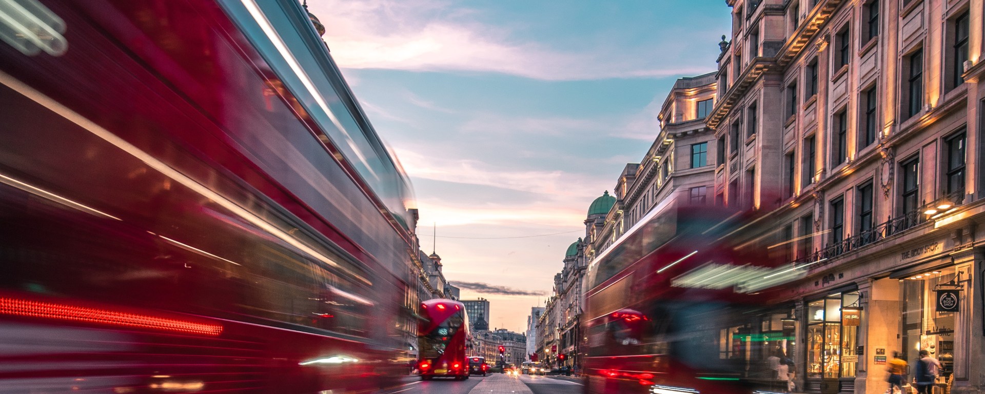 London Busses with Motion Blurr